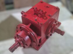 Редуктор почвофрезы в сборе 2GQE-150