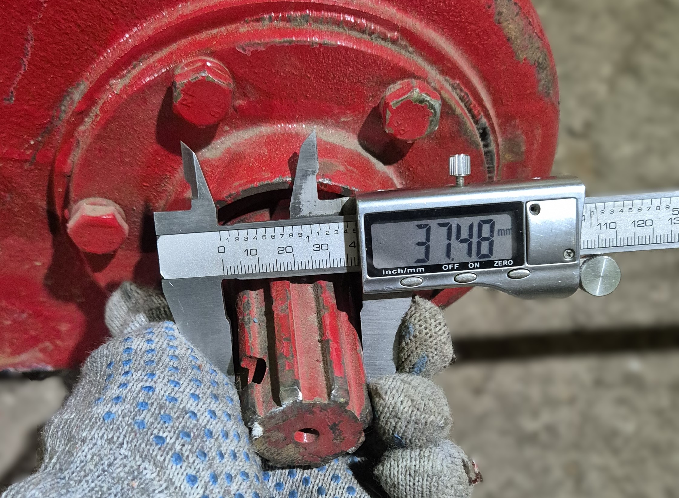 Редуктор почвофрезы в сборе 1GQN-120/125М/140/150 МАЛЫЙ (Dвала под ножи 37 мм) — изображение 2